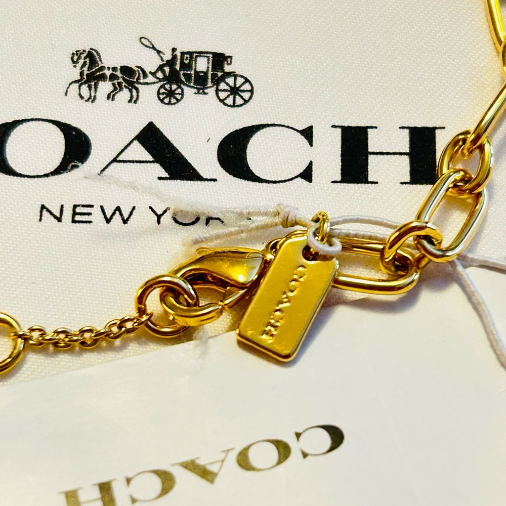 💰SOLD💰Coach Gold tone Bracelet - Picture 5 of 6